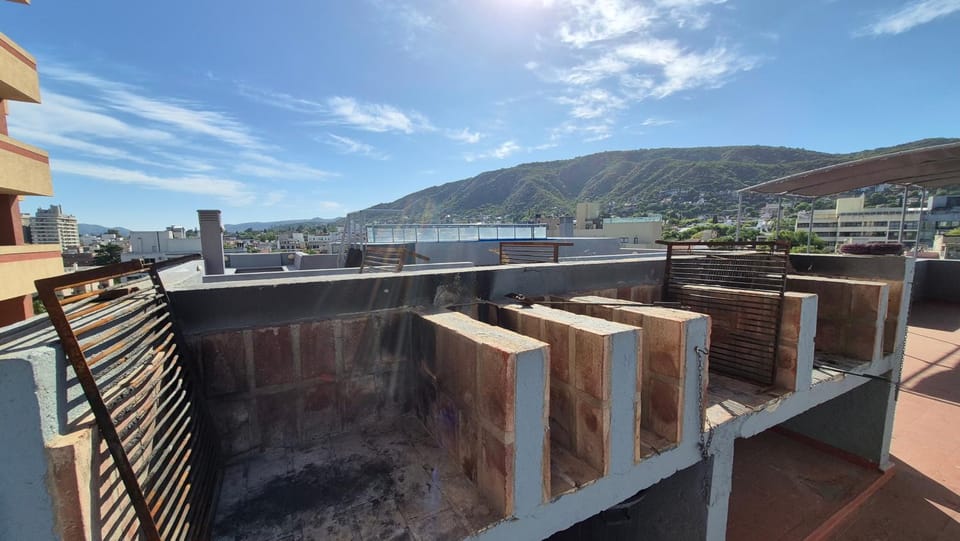 BBQ facilities, Balcony/Terrace, Mountain view