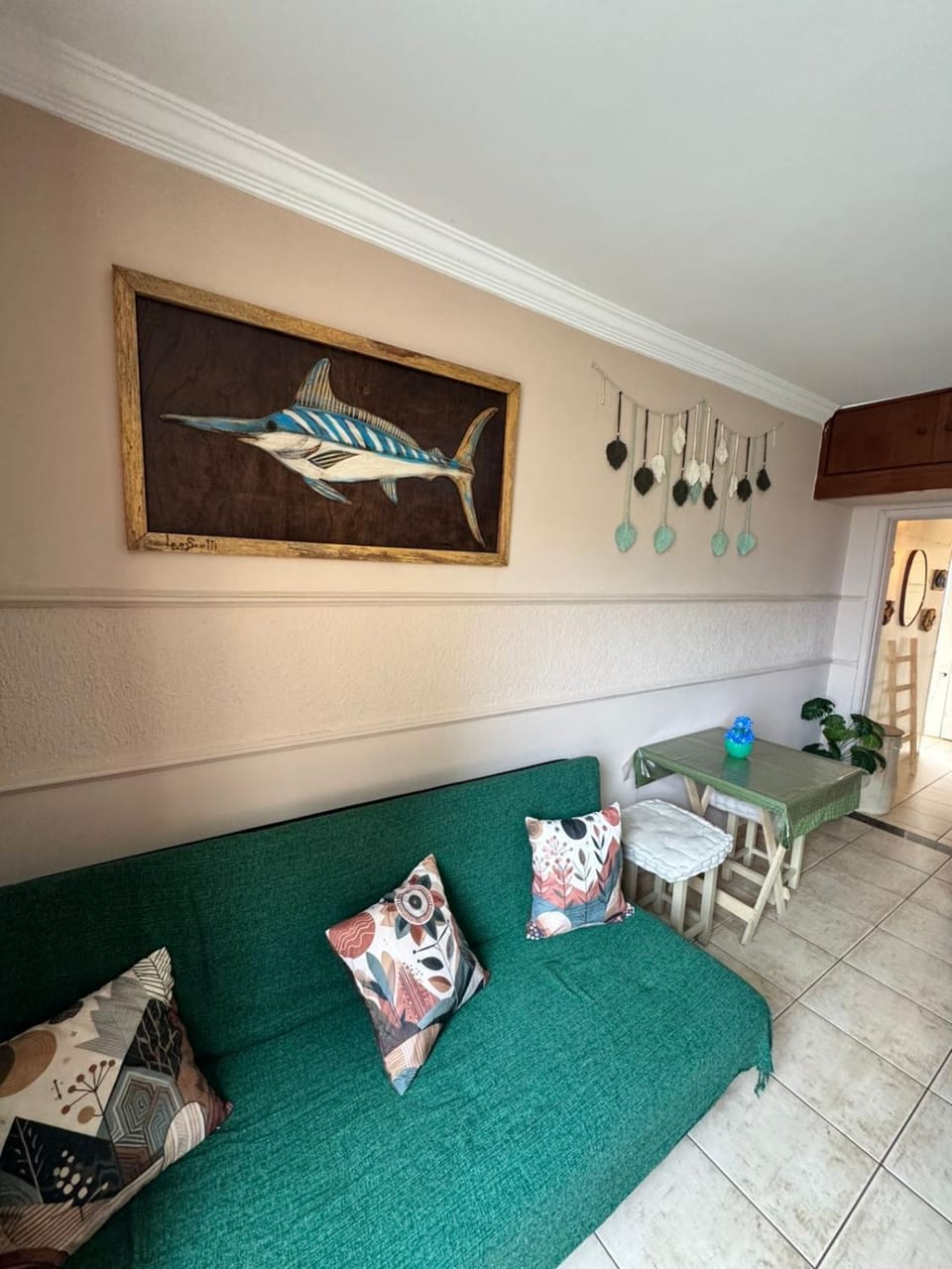 Apartamento pé na areia na Vila Caiçara Wi-Fi e estacionamento Apartment in State of São Paulo