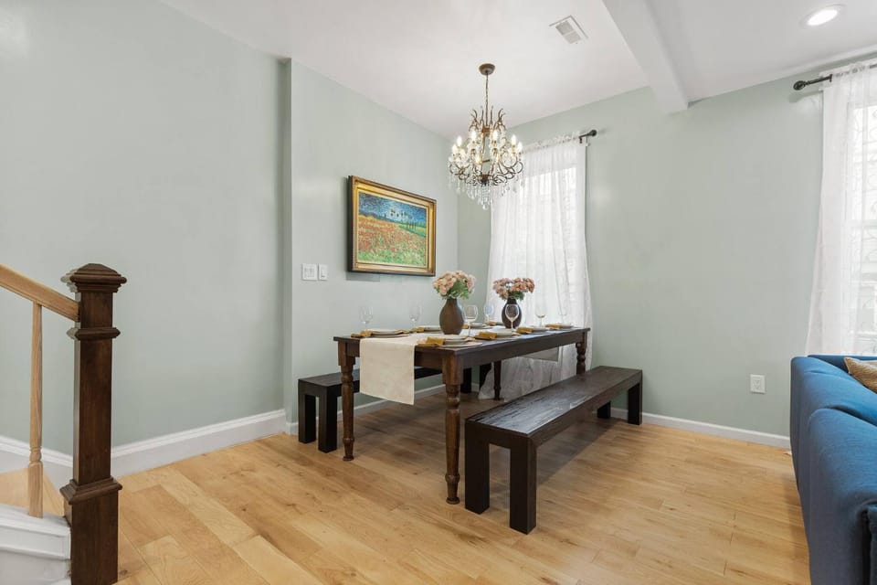 Seating area, Dining area, furniture