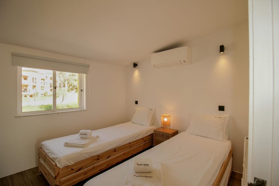 FLH Praia da Luz Town House House in Luz