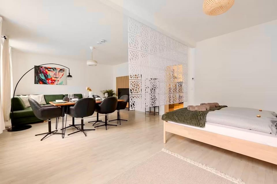 Living room, Dining area, Bedroom