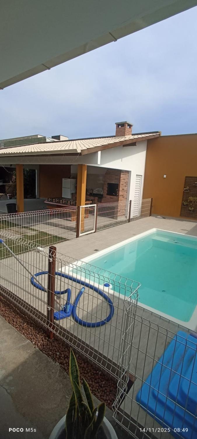 Casa com piscina 3 quartos House in Florianopolis