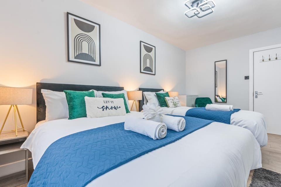 Deluxe 1BR flat steps from London Eye Apartment in London Borough of Southwark