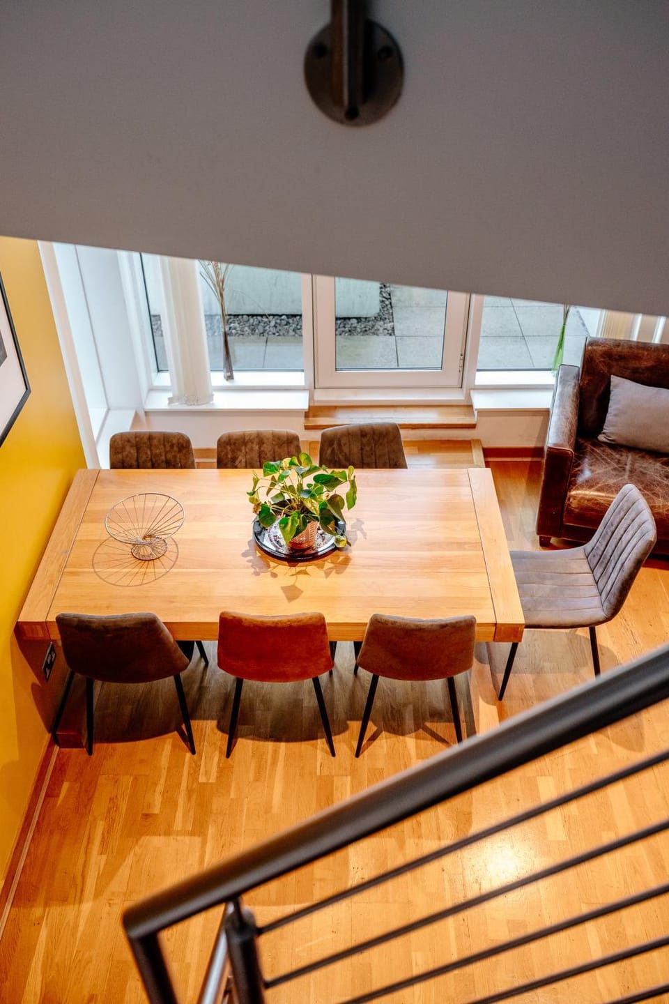 Weston's Penthouse sleep 11, 8 Beds Free Parking Apartment in Edinburgh