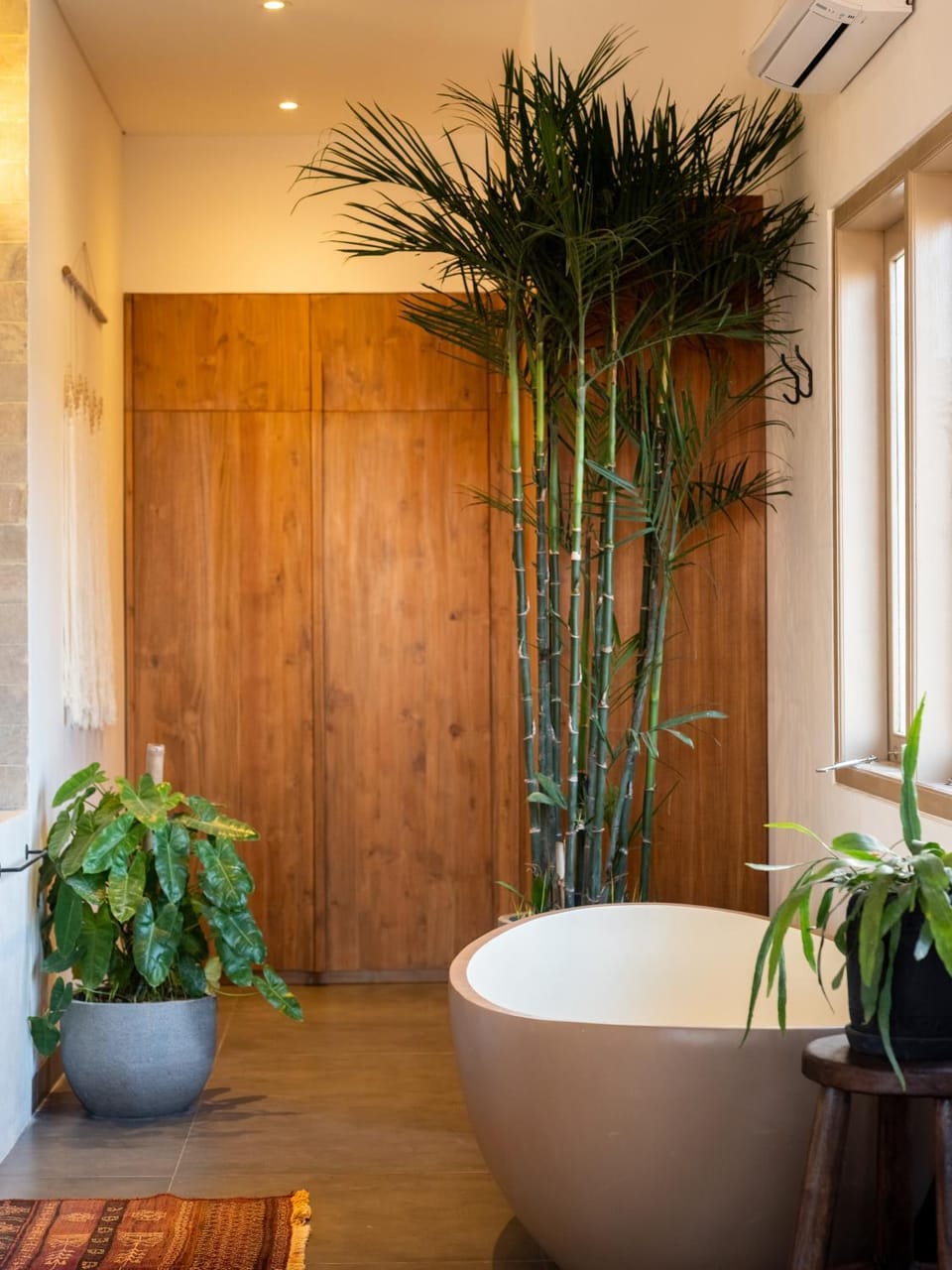 Bathroom, Bath