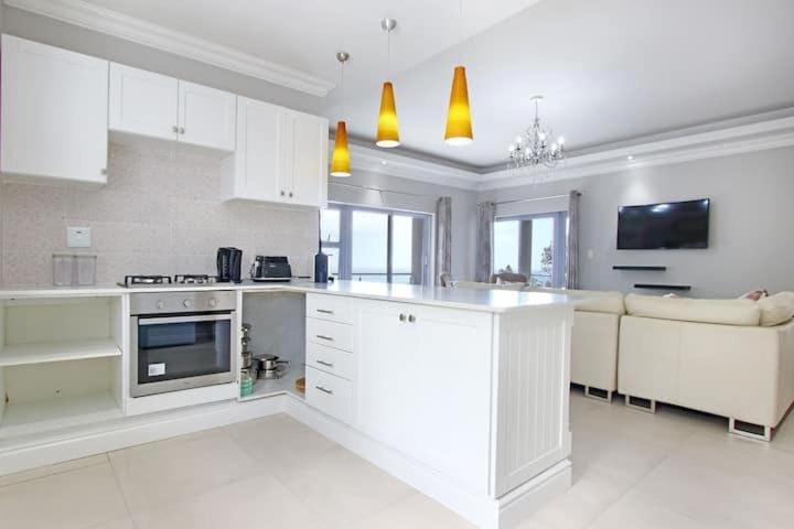 Fish eagle Apartment in Camps Bay
