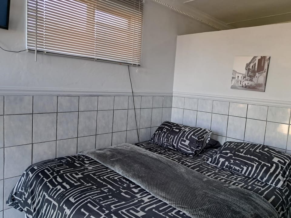 Lion's Cave 1B Apartment in Western Cape