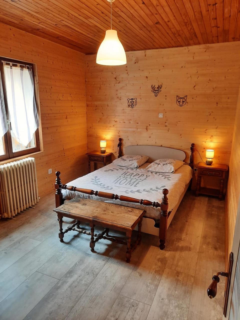 Appartement dans ferme au cœur du pilat en montagne 1150 m, pleine campagne Apartment in Auvergne-Rhône-Alpes