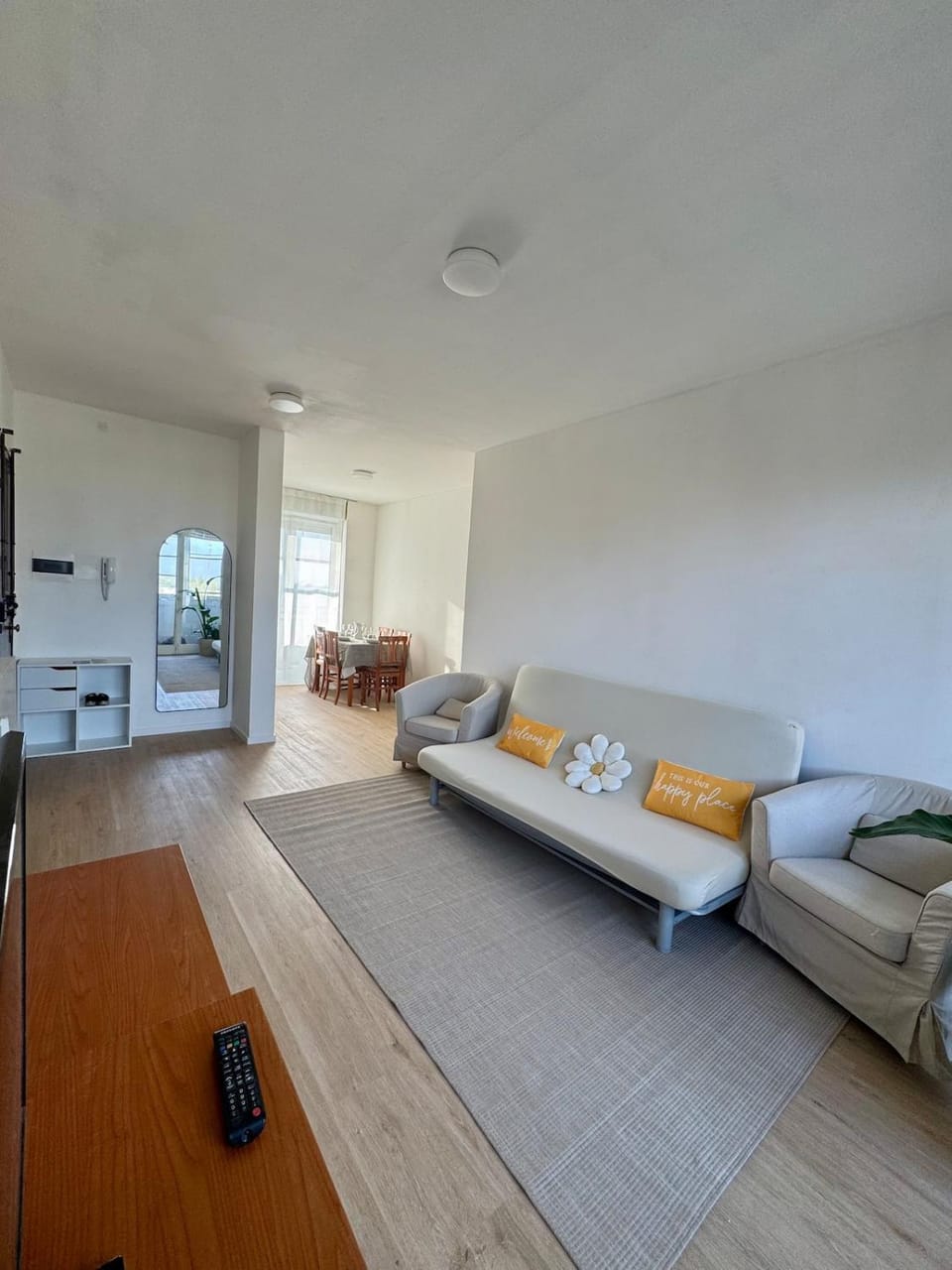 Communal lounge/ TV room