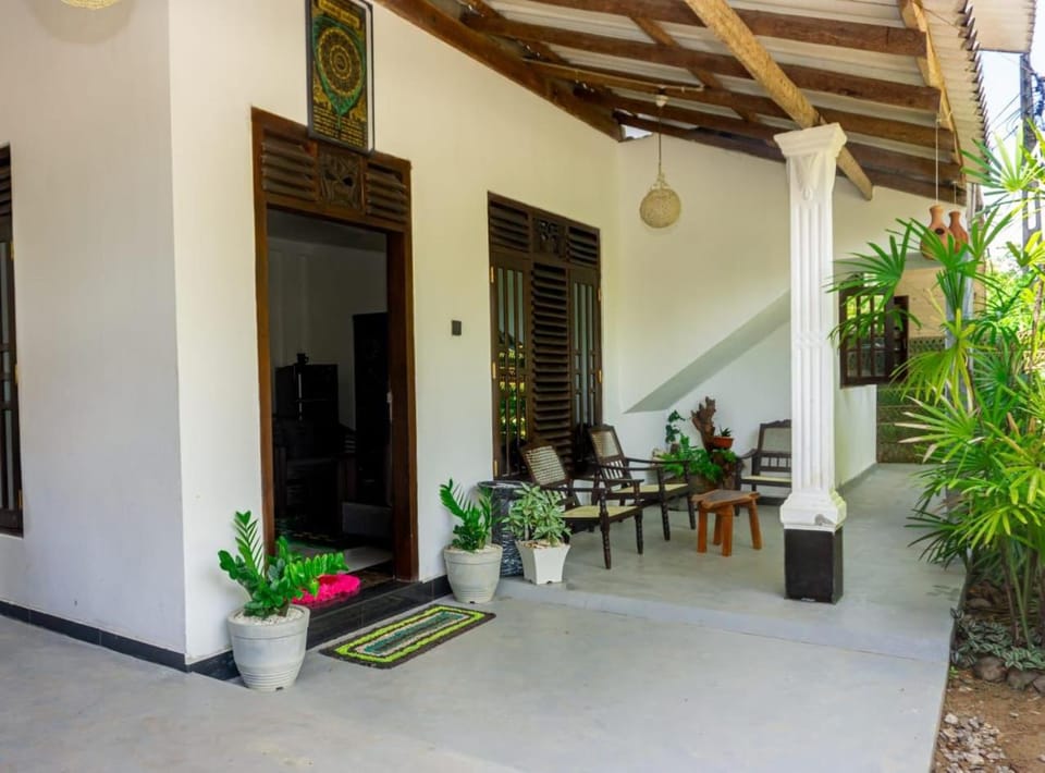 River Island Villa Villa in Ahangama