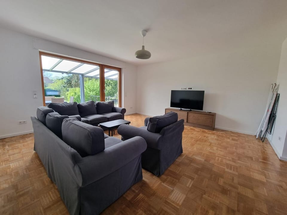 Kemmerhofstrasse Apartment in Krefeld