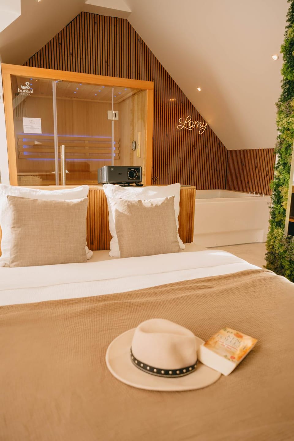 L'escale "Lomy"bord de mer-Jacuzzi & Sauna &Cinéma House in Brittany