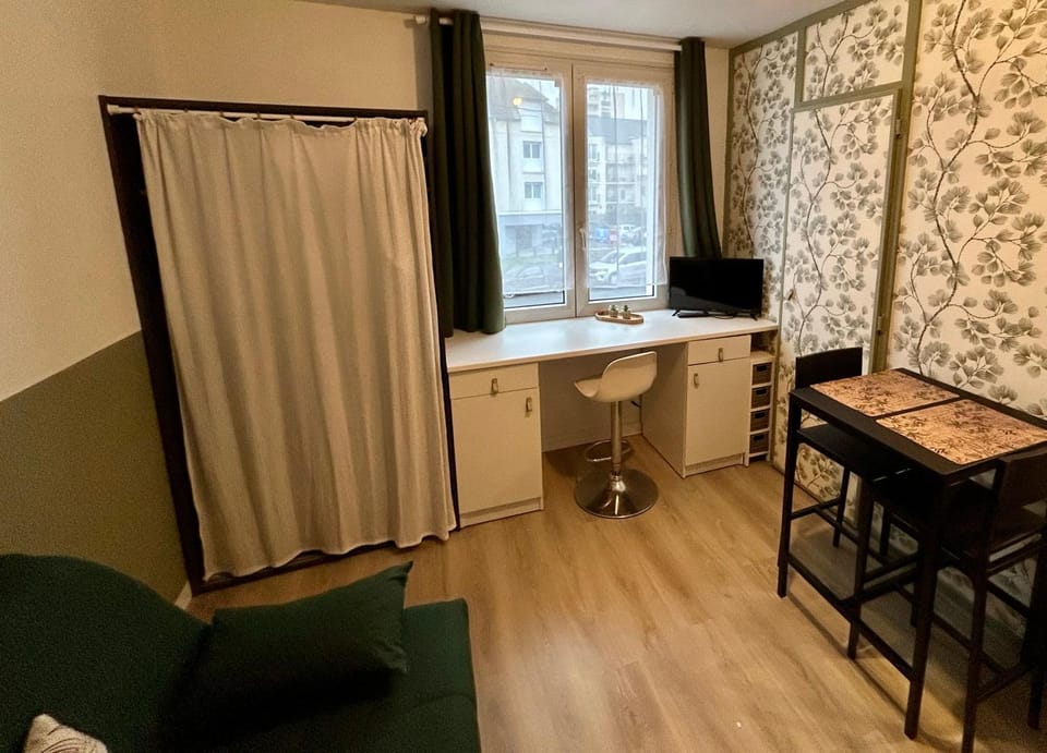 Le Nid De Bellevue Apartment in Caen