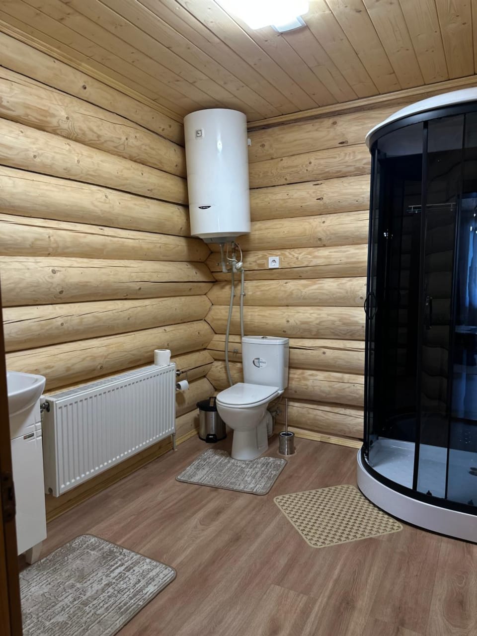 Котеджне містечко KVASOVETS Apartment in Ukraine