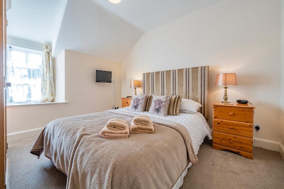 Bed, Bedroom, wardrobe