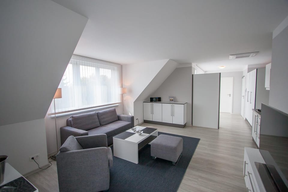 Bathroom, Living room, Seating area