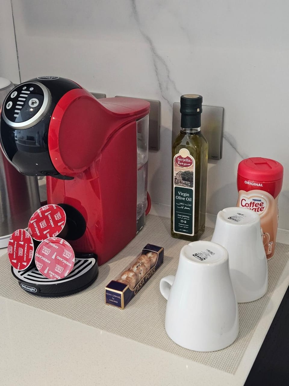 Coffee/tea facilities, Kitchen or kitchenette, Food and drinks