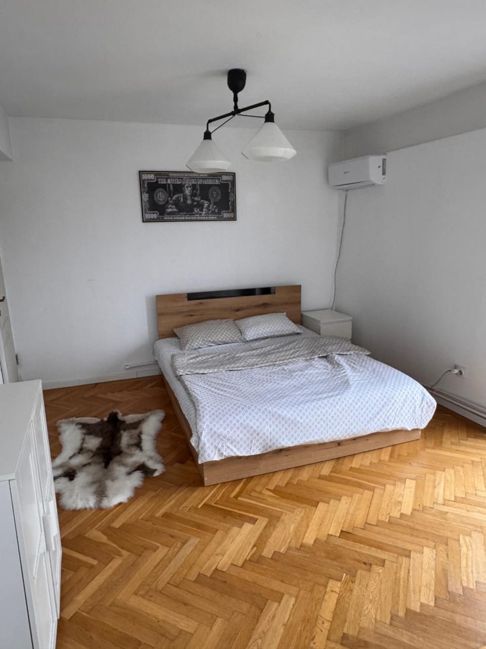 La Edward Ultra central Apartment in Craiova