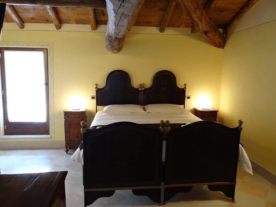 Bed, Day