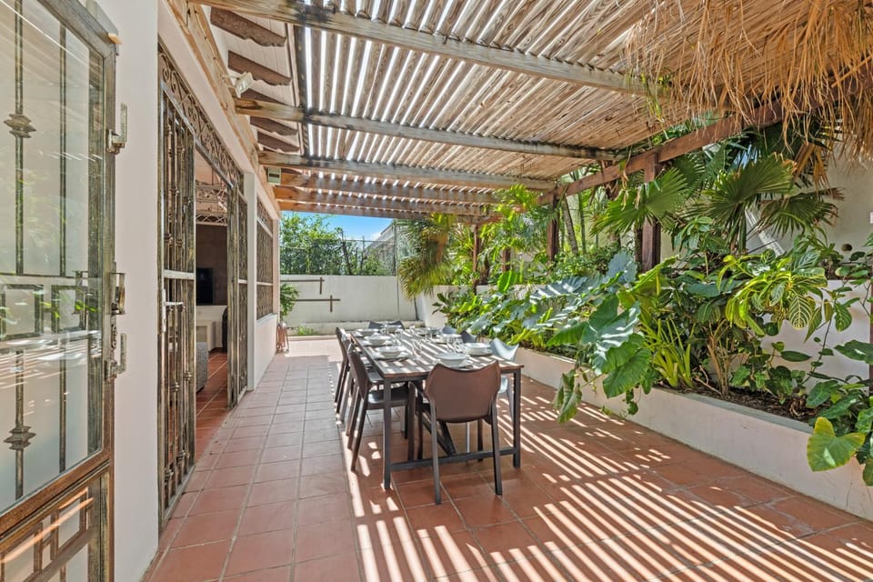 Day, Garden, View (from property/room), Balcony/Terrace, Dining area, Garden view
