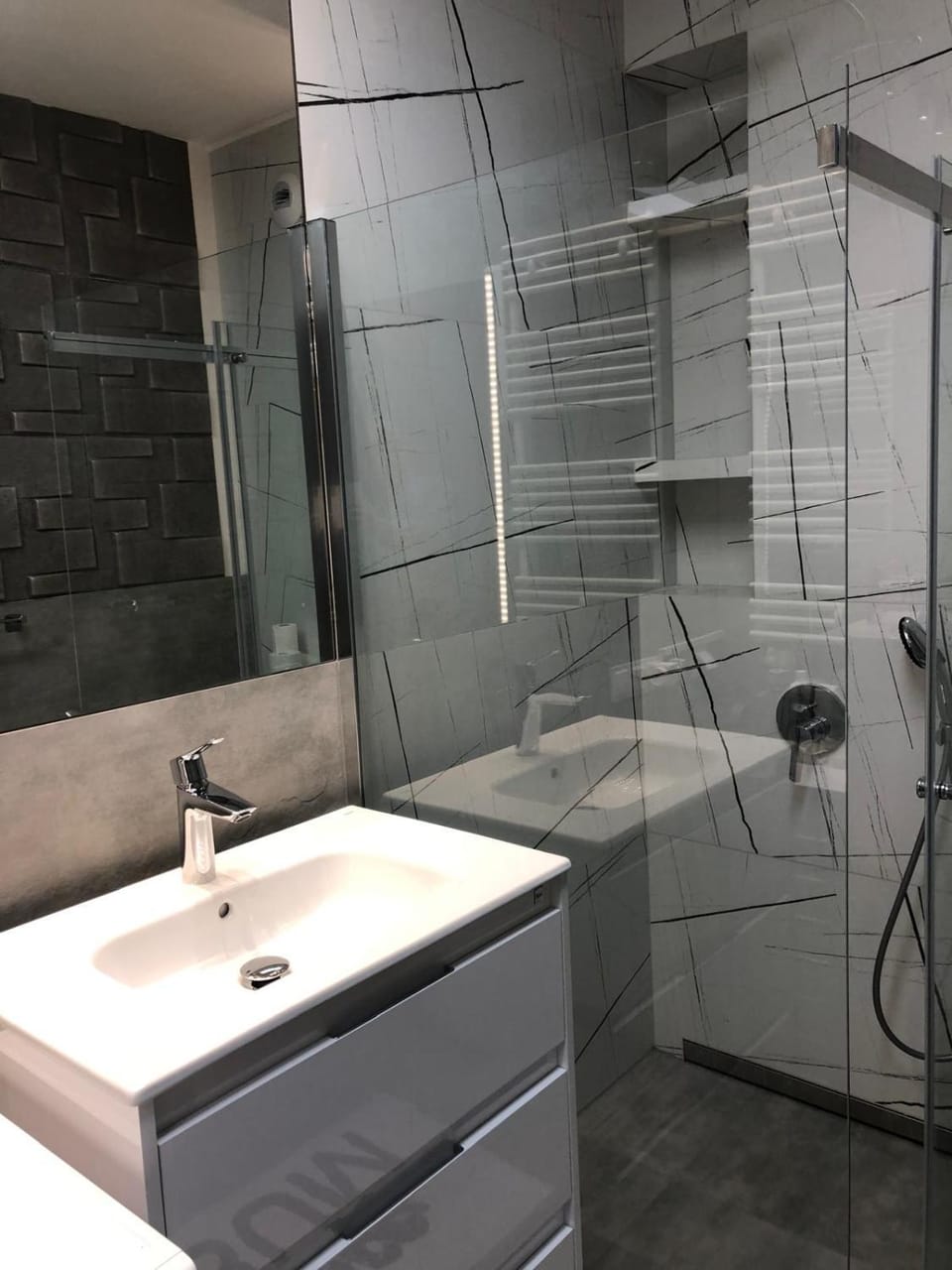 Montana Easy Stay Center Apartment in Wroclaw