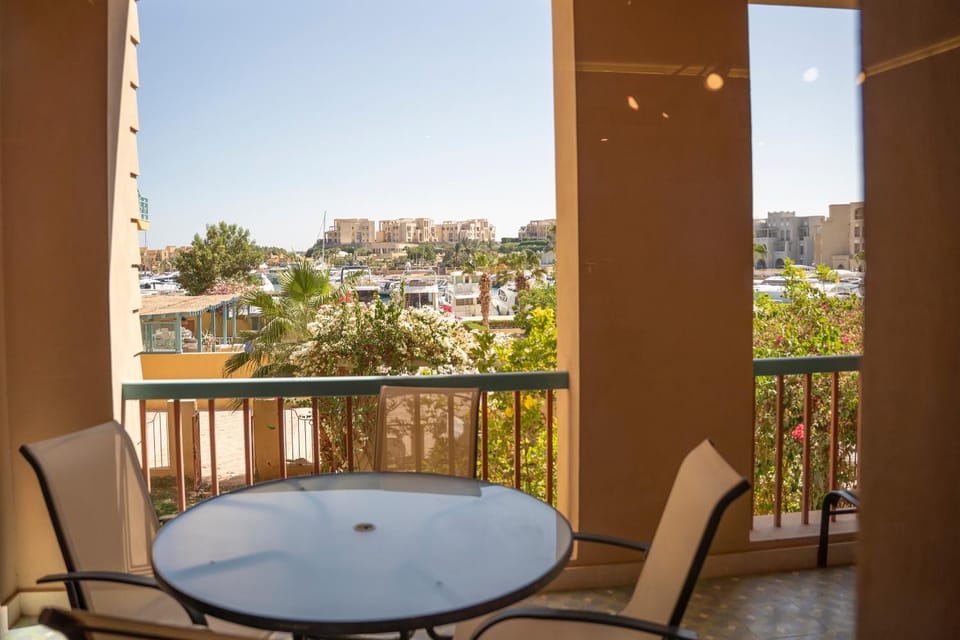 View (from property/room), Balcony/Terrace