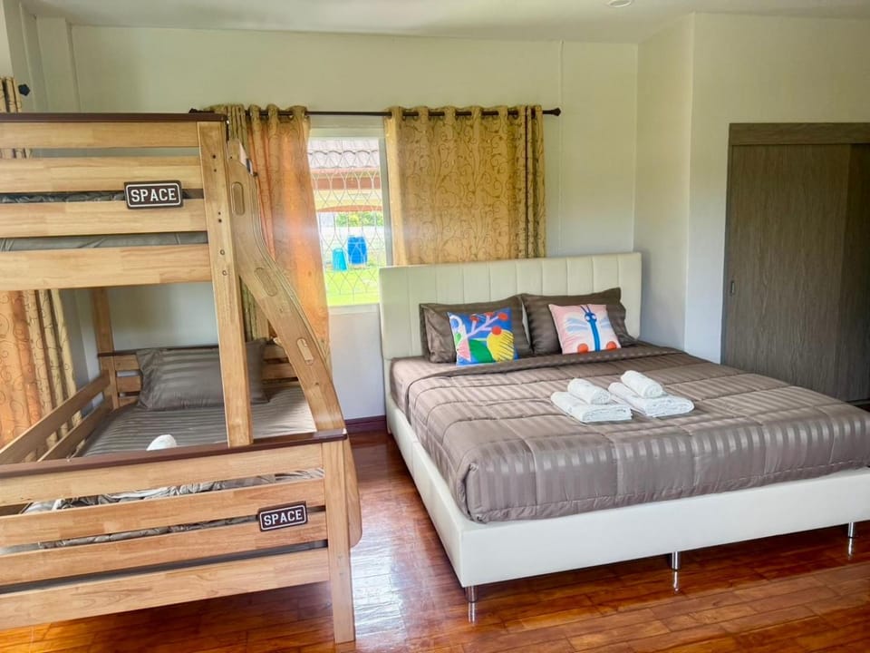 Mata Villa Krabi Town House in Krabi Changwat