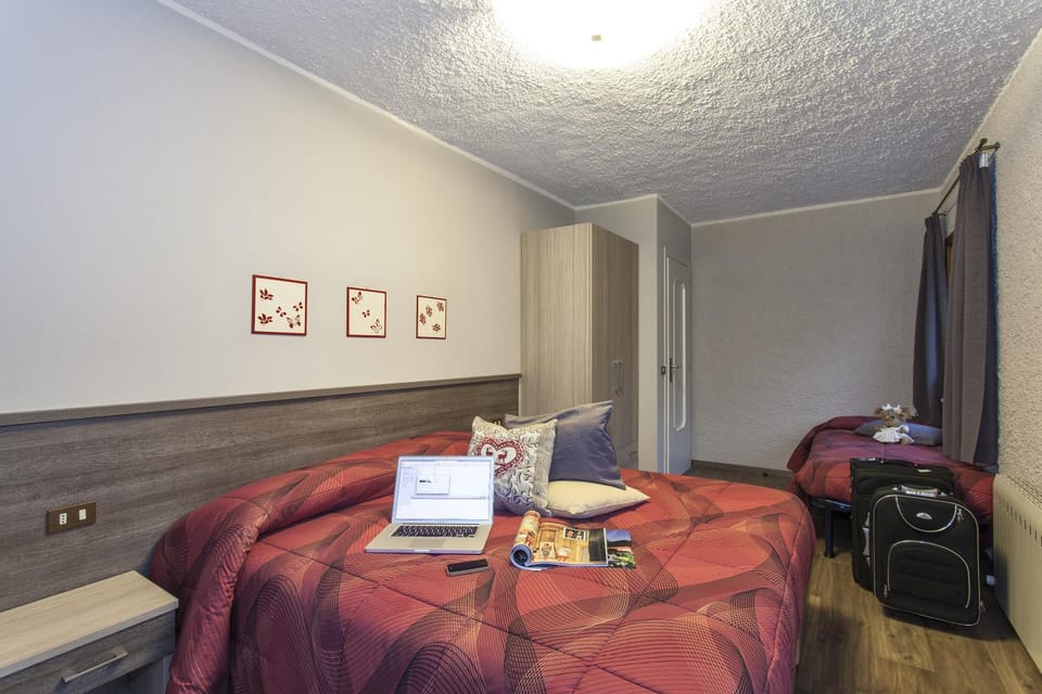 Chalet San Rocco Apartment in Canton of Grisons