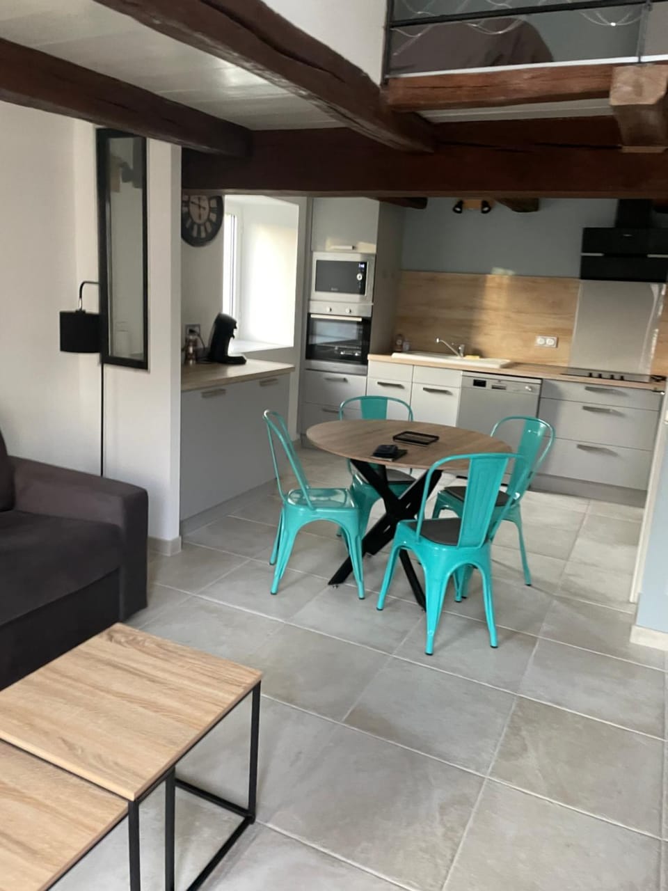 Loft en centre-ville 900m cure House in Jonzac