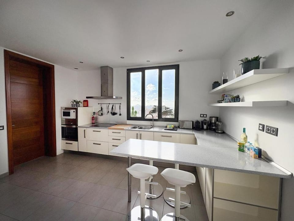 Casa Blanca - Villa à Teguise avec piscine privée Villa in Isla de Lanzarote