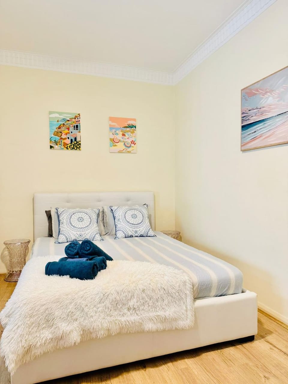 Beachfront Escape Studio - 10sec From The Beach Apartment in Sydney