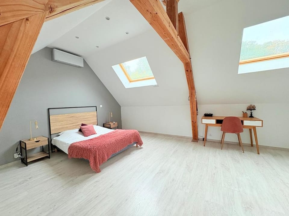 Villa Oana - Heated Pool - Jacuzzi Villa in Île-de-France