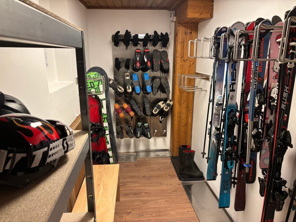 Berghaus Seeblick - Feld am See Apartment in Carinthia, Austria