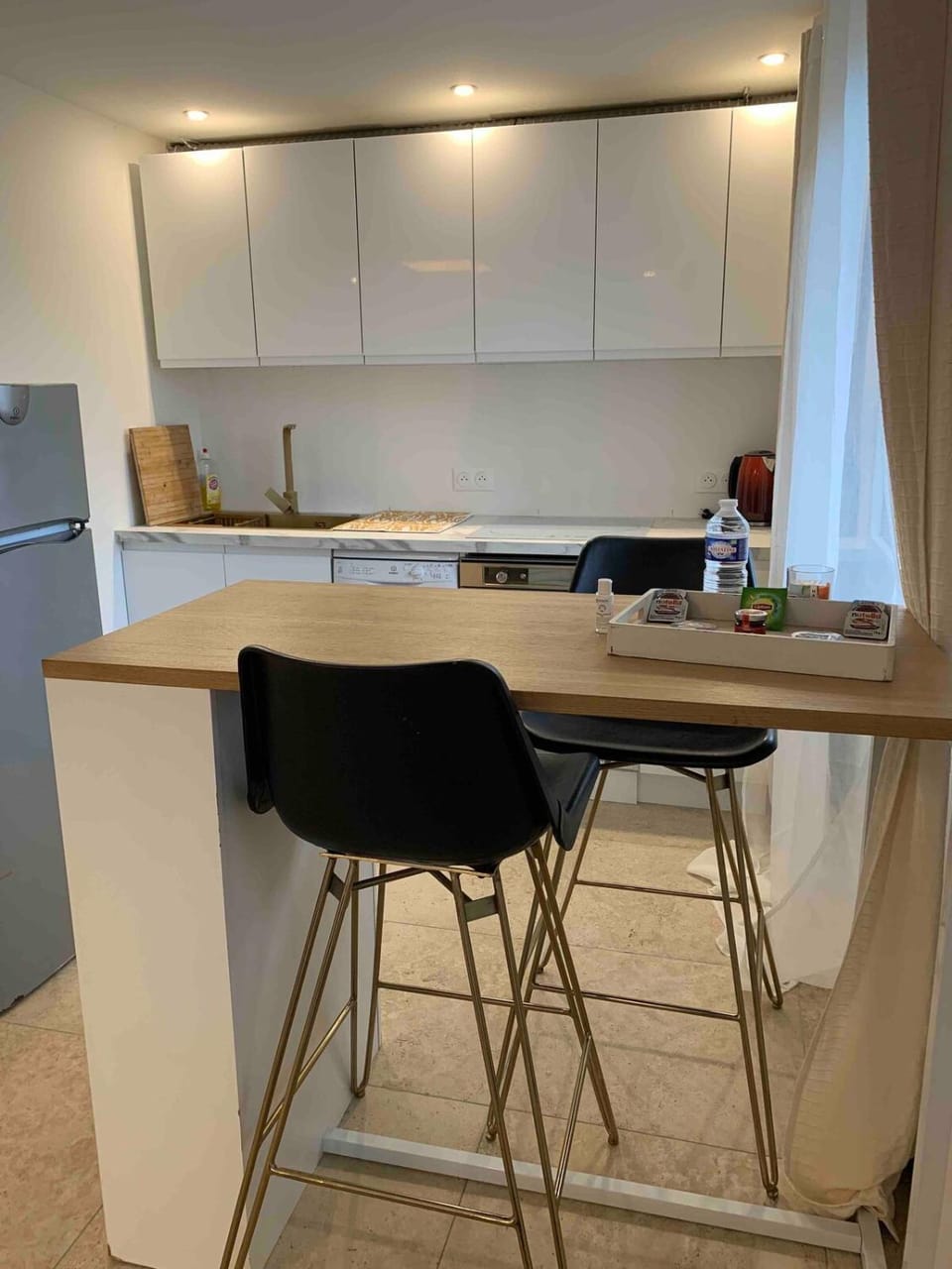 Grand studio cosy avec terrasse Apartment in Joué-lès-Tours