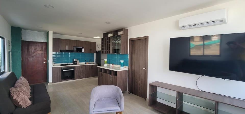 TV and multimedia, Living room, minibar, air conditioner