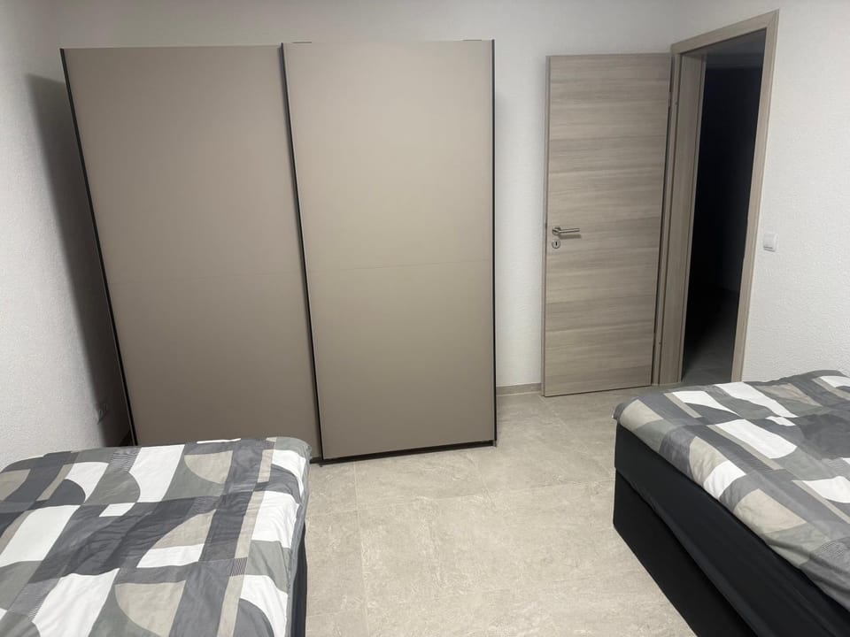 Bed, Photo of the whole room, Bedroom, wardrobe