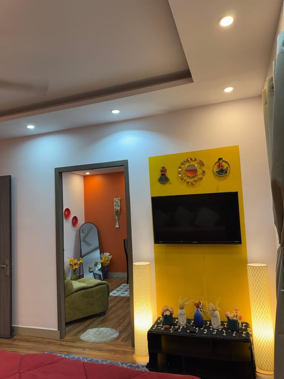 Private Cozy Space with Rooftop Garden in Delhi NCR and Gurgaon Apartment in Gurugram