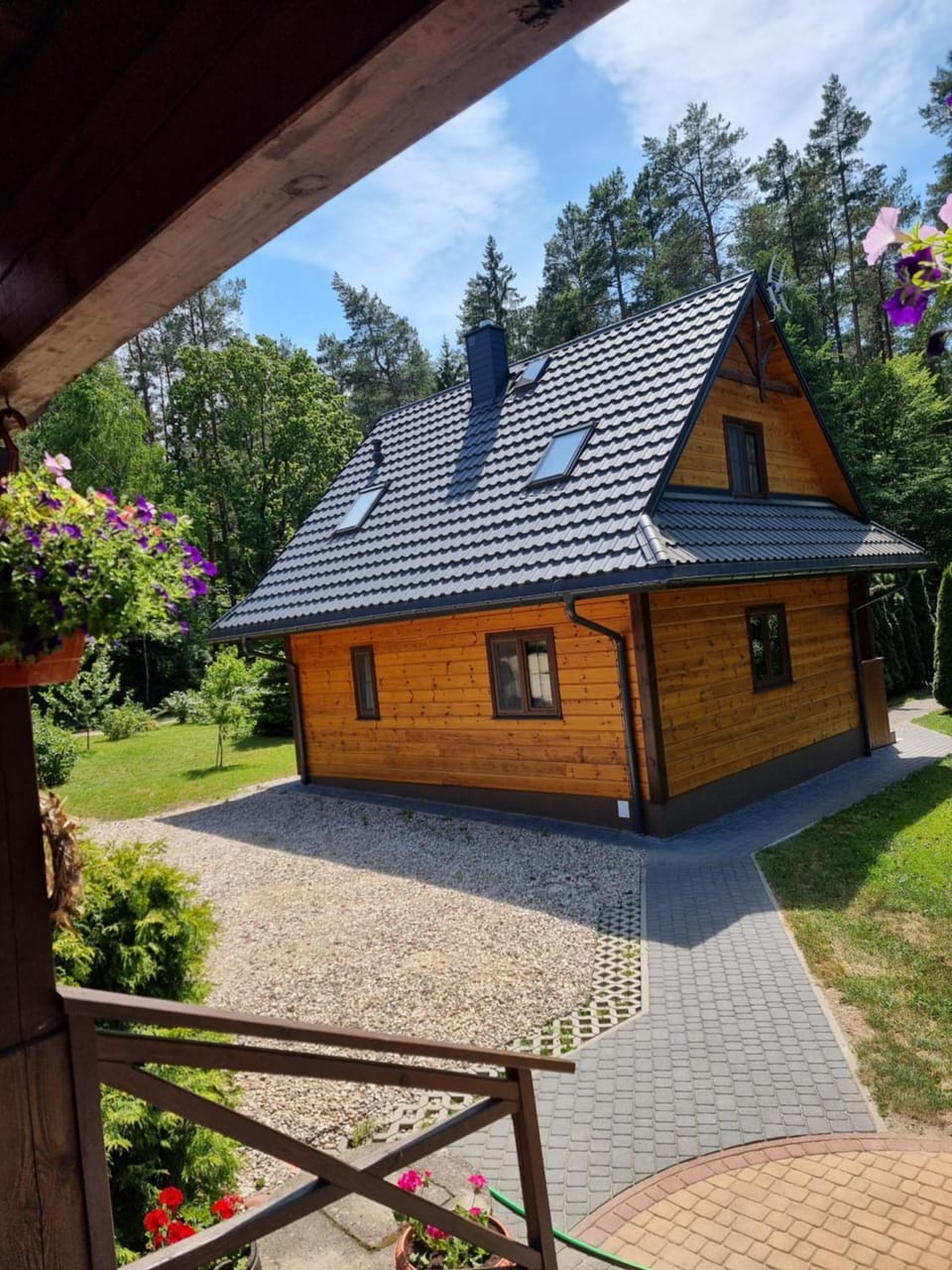 Gajówka nad Serwami House in Poland