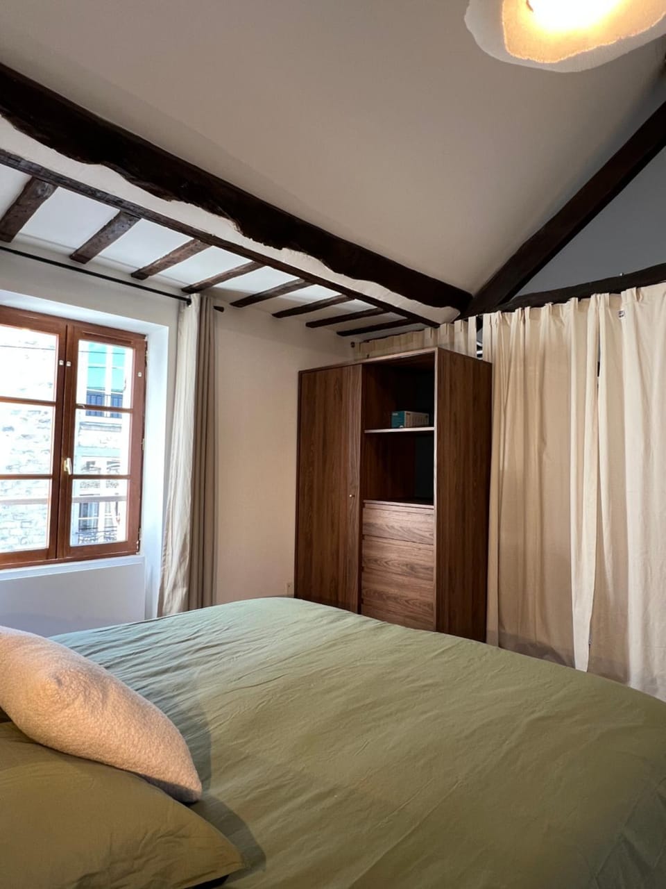 Bed, Photo of the whole room, Bedroom, wardrobe