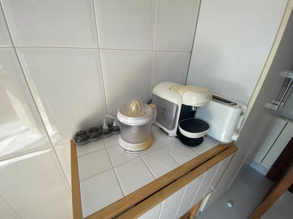 Coffee/tea facilities, Kitchen or kitchenette, toaster