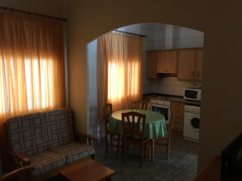 Kitchen or kitchenette, Living room