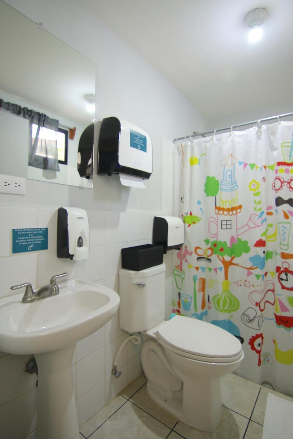 La Bicicleta Hostal Bed and Breakfast in Managua