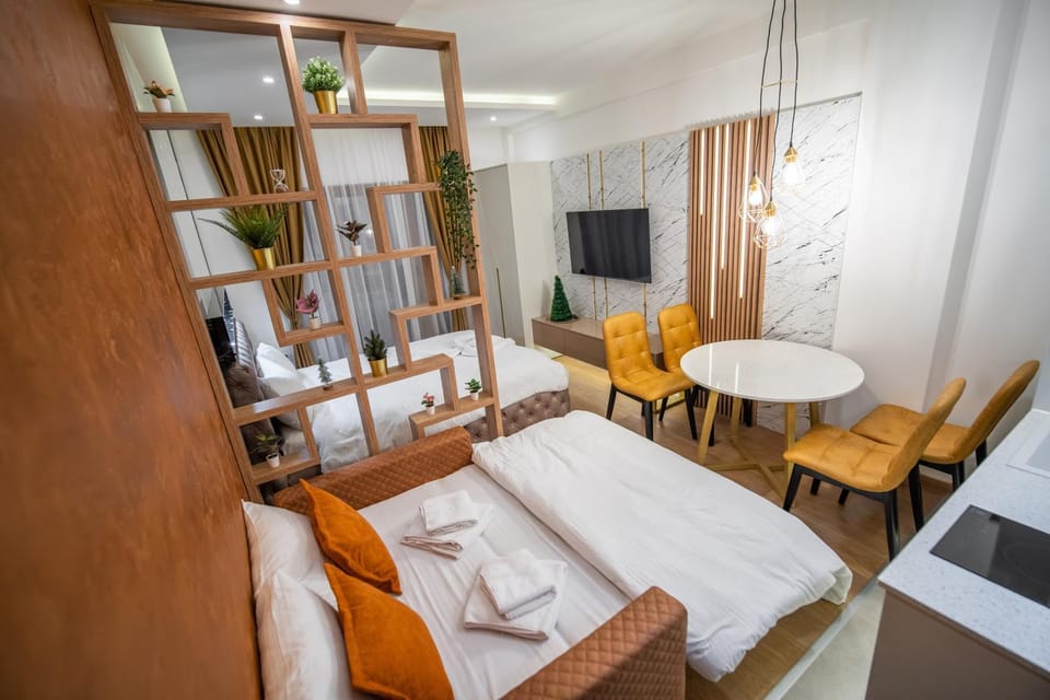 Bed, Living room, Photo of the whole room, Bedroom