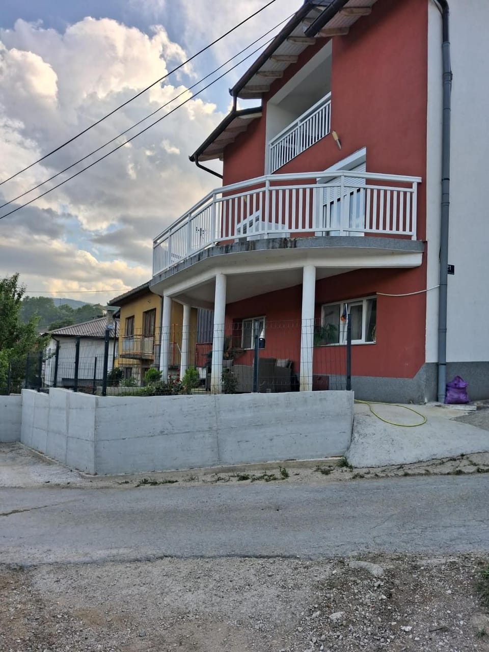 Property building, Day, Neighbourhood, Street view