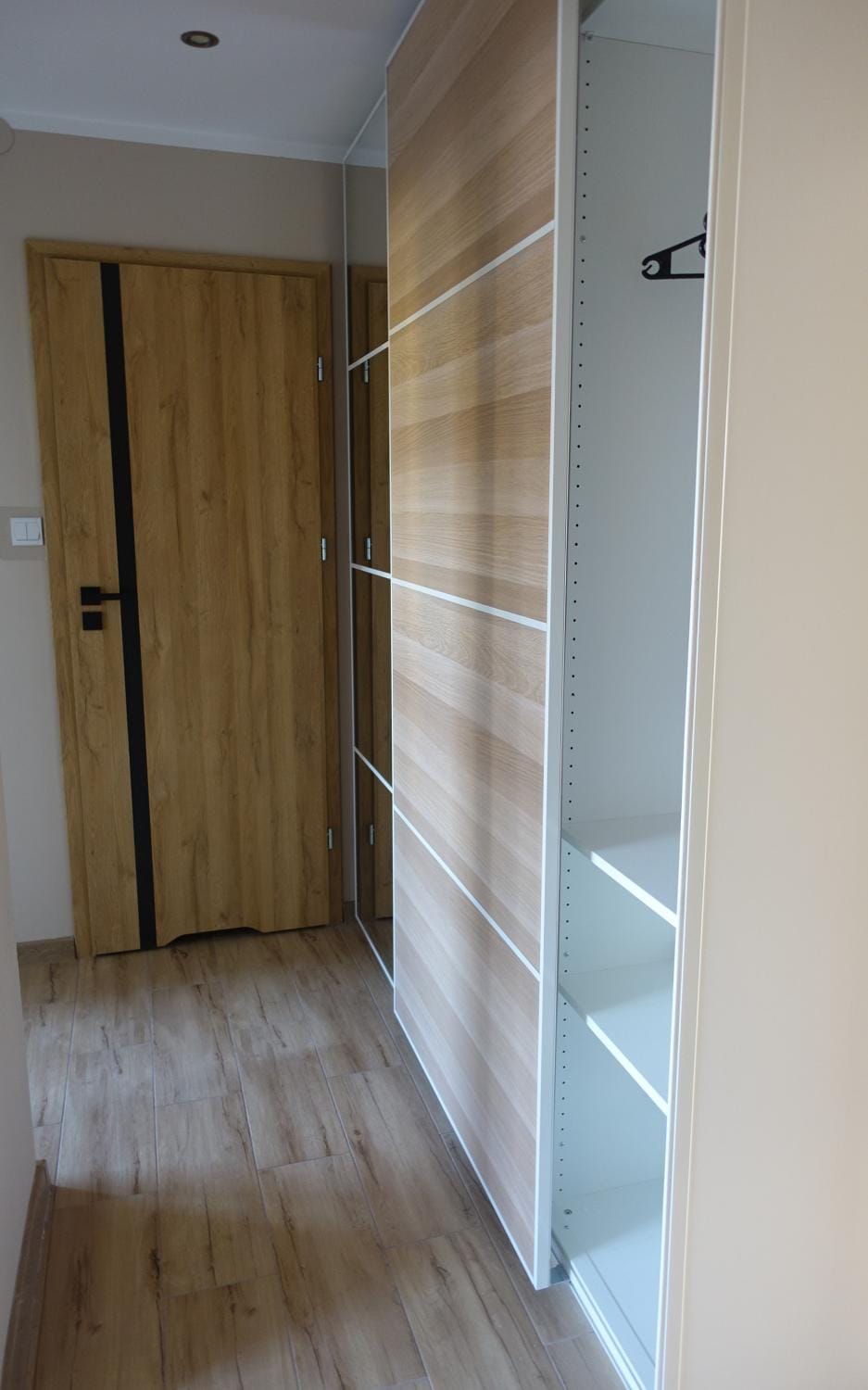storage, wardrobe