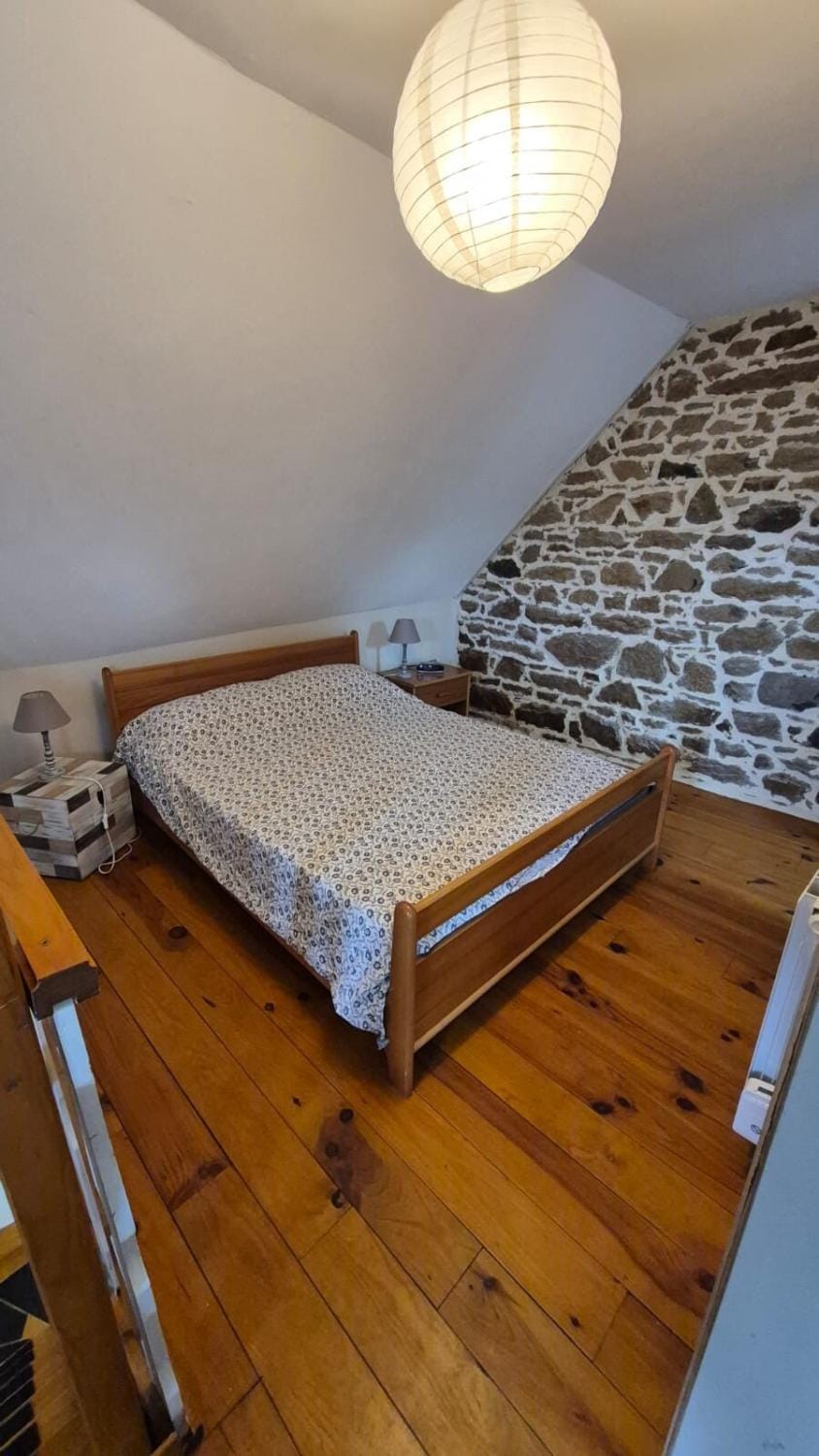 Les gîtes de la salamandre House in Finistere