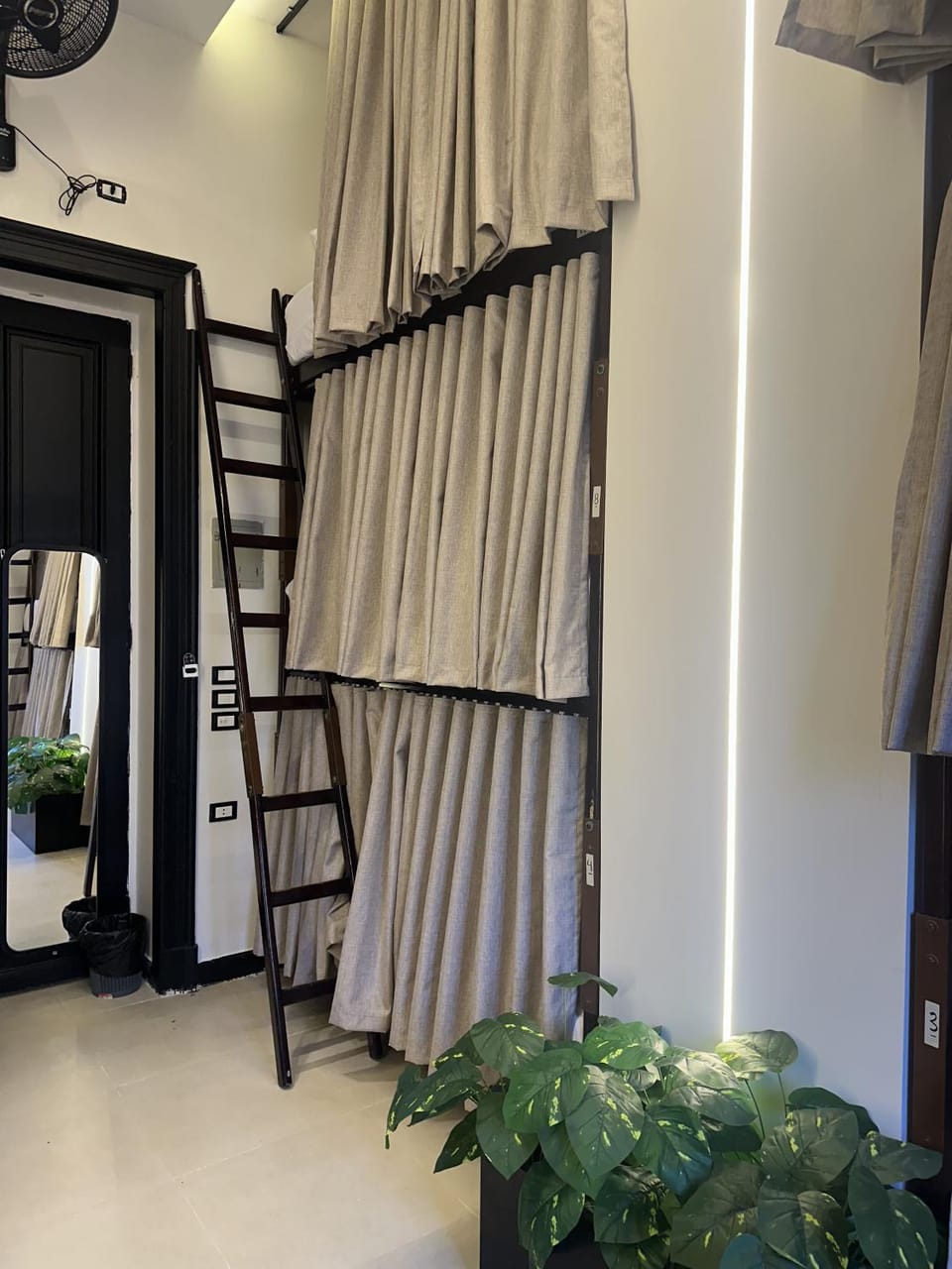 Bed, Bedroom, bunk bed