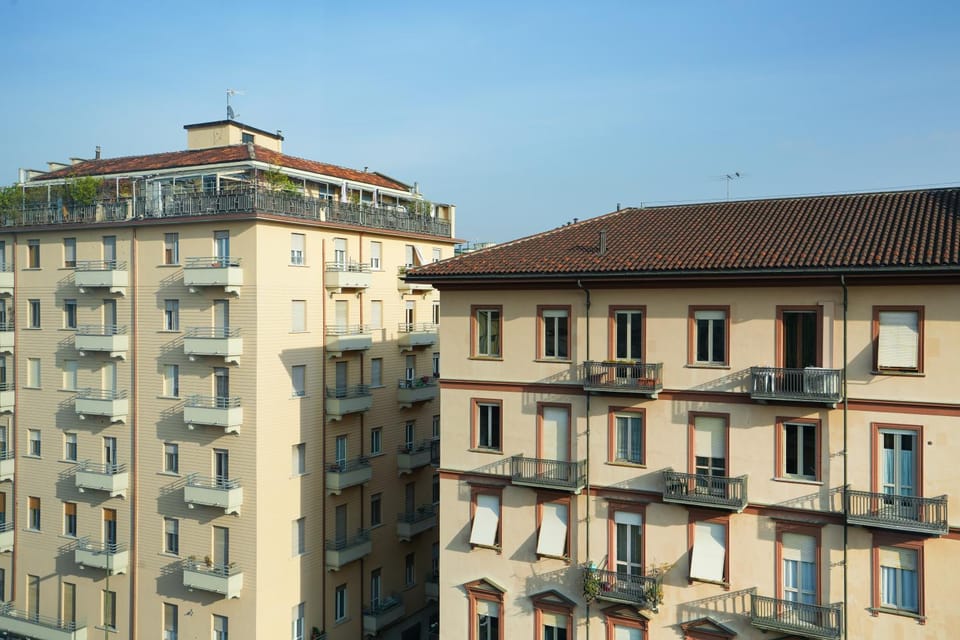 Property building, Day, City view