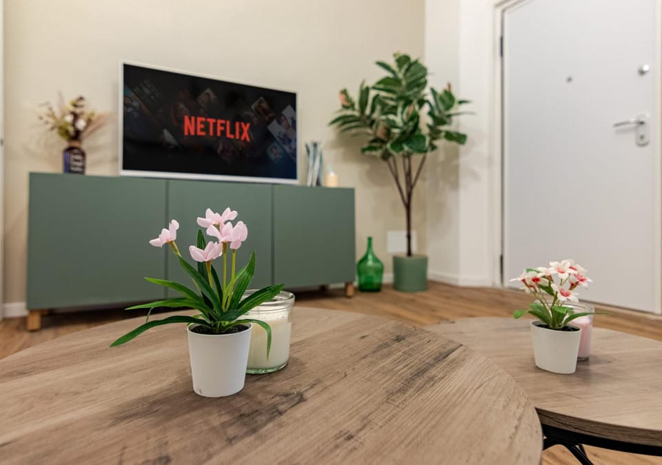 TV and multimedia, Living room