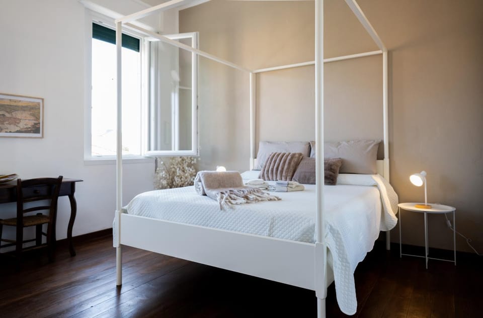 Liberty elegance and design Liberty 91 Apartment in Mantua